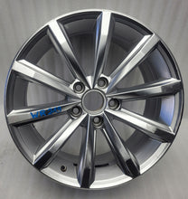 Load image into Gallery viewer, 1x Alufelge 17 Zoll 7.0" 5x112 40ET Glanz Silber 3G0601025BP VW Passat B8 Beetle FEL2146392834tz