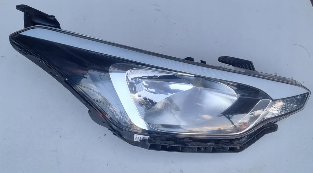 Frontscheinwerfer Hyundai I20 II 92102-C8 Rechts Scheinwerfer Headlight