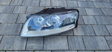 Laden Sie das Bild in den Galerie-Viewer, Frontscheinwerfer Audi A6 C6 Xenon Links Scheinwerfer Headlight