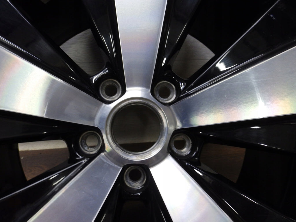 1x Alufelge 18 Zoll 8.0" 5x112 48ET Glanz Schwarz 5C0601025AK VW New Beetle