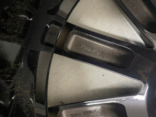 Laden Sie das Bild in den Galerie-Viewer, 1x Alufelge 19 Zoll 7.5" 5x108 50 5ET 31680357 Volvo Xc90 II Xc60 Rim Wheel
