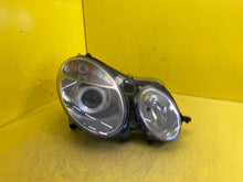Laden Sie das Bild in den Galerie-Viewer, Frontscheinwerfer Mercedes-Benz W211 A0028202426 Xenon Rechts Headlight SCH5779669867cy