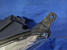 Load image into Gallery viewer, Frontscheinwerfer Peugeot Expert 9808572680 Links Scheinwerfer Headlight SCH6163593190lv