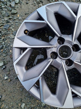 Laden Sie das Bild in den Galerie-Viewer, 1x Alufelge 18 Zoll 7.0" 4x108 35ET Glanz Schwarz 9830576180 Citroën I Rim Wheel FEL3216296503ew