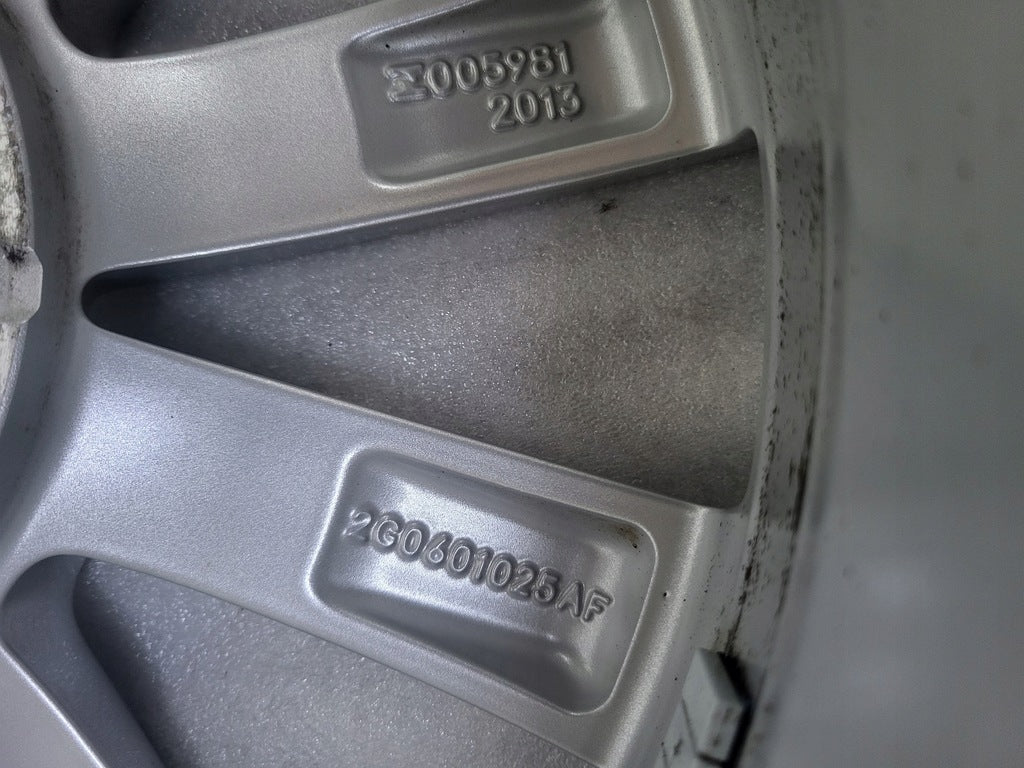 1x Alufelge 16 Zoll 6.0" 5x100 45ET Glanz Silber 2G0601025AF VW Polo Rim Wheel FEL2070121093zg