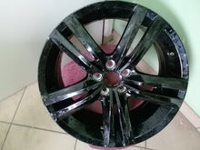 Laden Sie das Bild in den Galerie-Viewer, 1x Alufelge 17 Zoll 7.0&quot; 5x100 43ET 6J0601025Q Seat Ibiza Rim Wheel