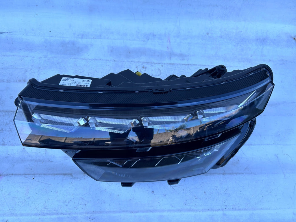 Frontscheinwerfer Skoda Kamiq 657941015B Links Scheinwerfer Headlight SCH5607522880yy