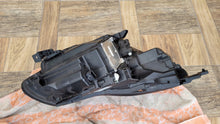 Load image into Gallery viewer, Frontscheinwerfer Renault Captur II 260600666R LED Links Scheinwerfer Headlight SCH2004970778ko
