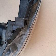 Laden Sie das Bild in den Galerie-Viewer, Frontscheinwerfer Toyota Hilux 1EJ923368 LED Rechts Scheinwerfer Headlight