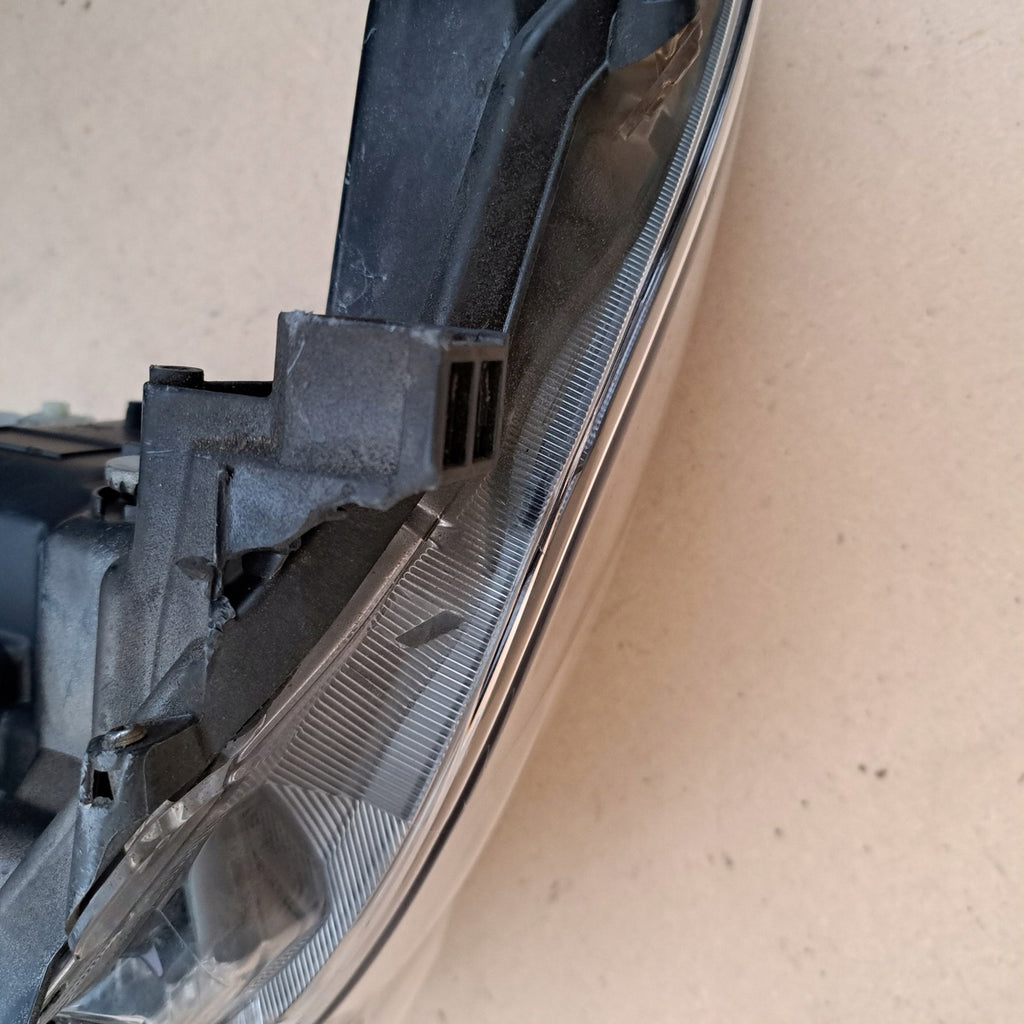 Frontscheinwerfer Toyota Hilux 1EJ923368 LED Rechts Scheinwerfer Headlight SCH2067235245sh