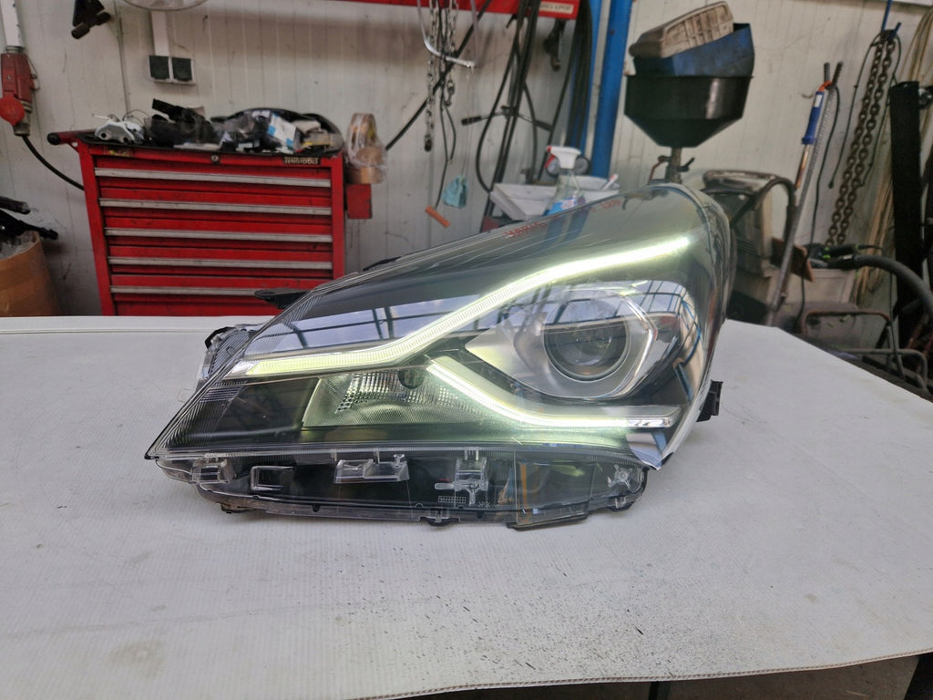 Frontscheinwerfer Toyota Yaris 56464-51653 LED Links Scheinwerfer Headlight SCH1802756467vc