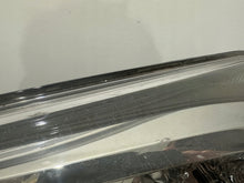 Load image into Gallery viewer, Frontscheinwerfer Hyundai I10 92101-B9300 Links Scheinwerfer Headlight