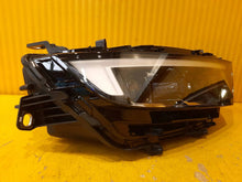 Laden Sie das Bild in den Galerie-Viewer, Frontscheinwerfer Opel Astra L 9850326580 LED Rechts Scheinwerfer Headlight