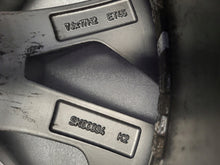 Laden Sie das Bild in den Galerie-Viewer, 1x Alufelge 17 Zoll 7.0&quot; 5x112 45ET Matt Graphit 57A601025AR Skoda Kodiaq