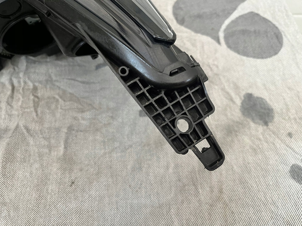 Frontscheinwerfer Opel Astra 39047199 Rechts Scheinwerfer Headlight SCH1737013054gq