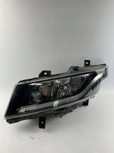 Laden Sie das Bild in den Galerie-Viewer, Frontscheinwerfer Iveco I 58024392880 Links Scheinwerfer Headlight SCH6420517160uq