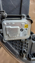 Load image into Gallery viewer, Frontscheinwerfer Kia Sportage IV 92101-F1110 Xenon Links Scheinwerfer Headlight SCH7870131156nw