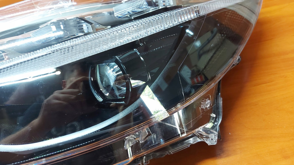 Frontscheinwerfer Toyota Corolla LED Ein Stück (Rechts oder Links) Headlight SCH1512284282fv