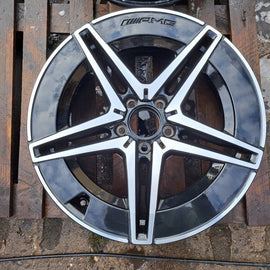 1x Alufelge 18 Zoll 7.5