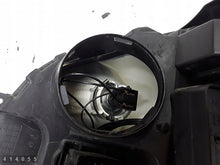 Laden Sie das Bild in den Galerie-Viewer, Frontscheinwerfer Mercedes-Benz C Class A2038206059 Rechts Headlight SCH3056875854md