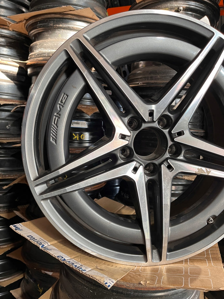 1x Alufelge 19 Zoll 8.0" 5x112 34ET A2934010700- Mercedes-Benz Gle Coupe FEL2891487036an