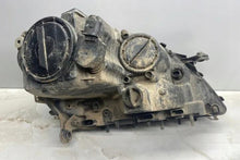 Load image into Gallery viewer, Frontscheinwerfer Mercedes-Benz W164 A1648260191 Ein Stück (Rechts oder Links)