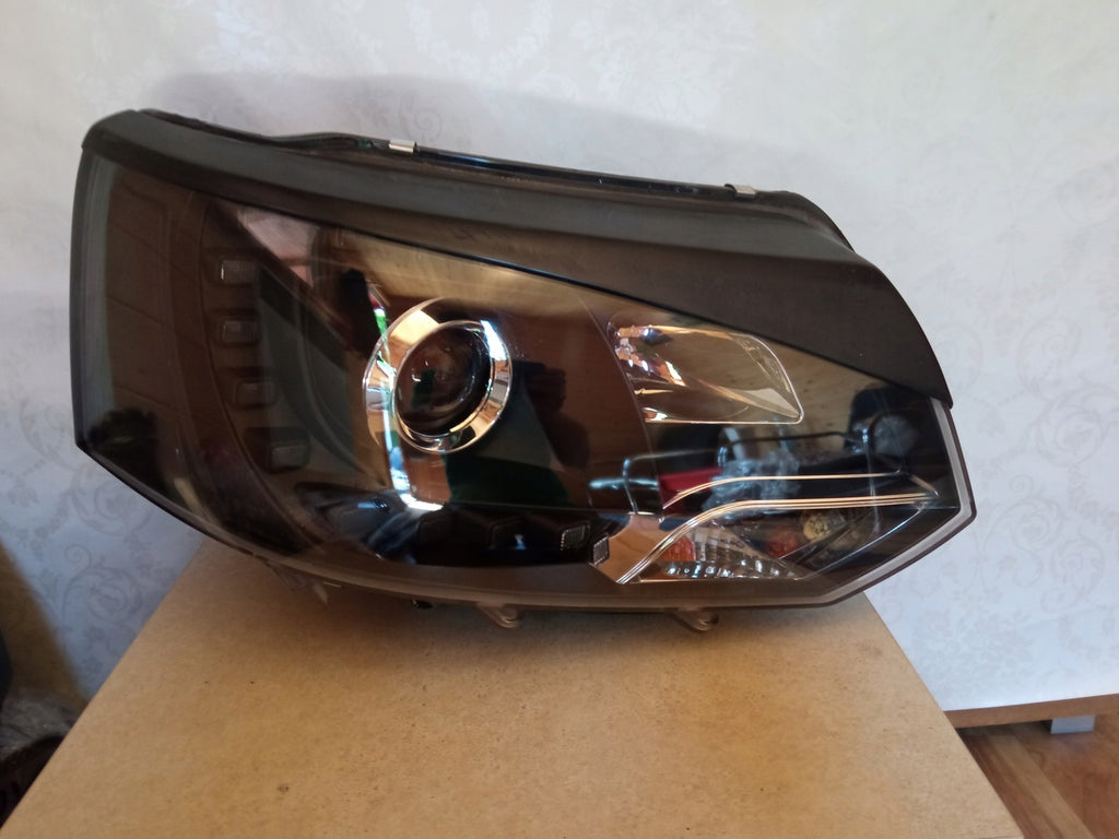 Frontscheinwerfer VW T5 LED Rechts Scheinwerfer Headlight