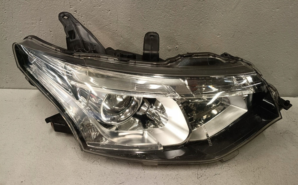 Frontscheinwerfer Mitsubishi Outlander I 130206 Rechts Scheinwerfer Headlight SCH8438569890wg
