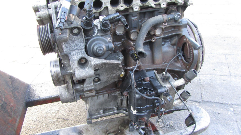 Motor Hyundai Ix35 D4HA 2.0 CRDI Diesel Engine Unkomplett