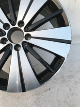 Laden Sie das Bild in den Galerie-Viewer, 1x Alufelge 18 Zoll 7.5&quot; 5x112 52ET A2464011800 Mercedes-Benz Rim Wheel