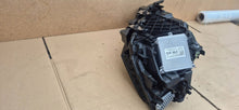 Laden Sie das Bild in den Galerie-Viewer, Frontscheinwerfer Skoda Octavia IV 5E4941036 Rechts Scheinwerfer Headlight SCH1807547142kg