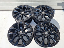 Load image into Gallery viewer, 4x Alufelge 17 Zoll 7.5" 5x112 54ET 6855088 BMW 4 Caddy V Golf VII Touran FEL8101350942ip