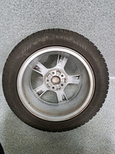 Load image into Gallery viewer, 1x Alufelge 16 Zoll 6.5&quot; 5x112 43ET Glanz Silber 8V5071496 Audi A3 Rim Wheel