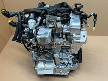 Laden Sie das Bild in den Galerie-Viewer, Motor VW Golf VIII DXD DXDC 1.5 TSI 90PS 66kW 7Km 2024 Benzin Engine Unkomplett MOT9633378082ot