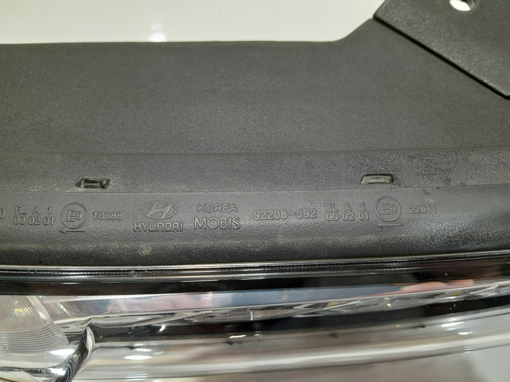 Frontscheinwerfer Hyundai Kona 92208J9000 LED Rechts Scheinwerfer Headlight SCH6468441244cl