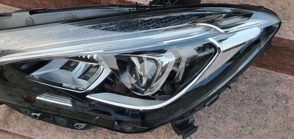 Frontscheinwerfer Mercedes-Benz Cla C117 A1179067800 Links Headlight SCH9362849904jo