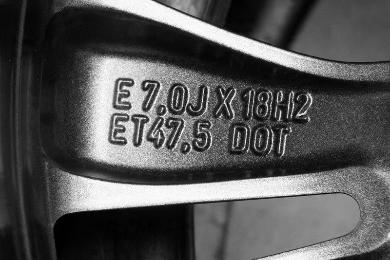 1x Alufelge 18 Zoll 7.0" 4x108 47 5ET Graphit H1BJ1007E1A Ford Fiesta Mg