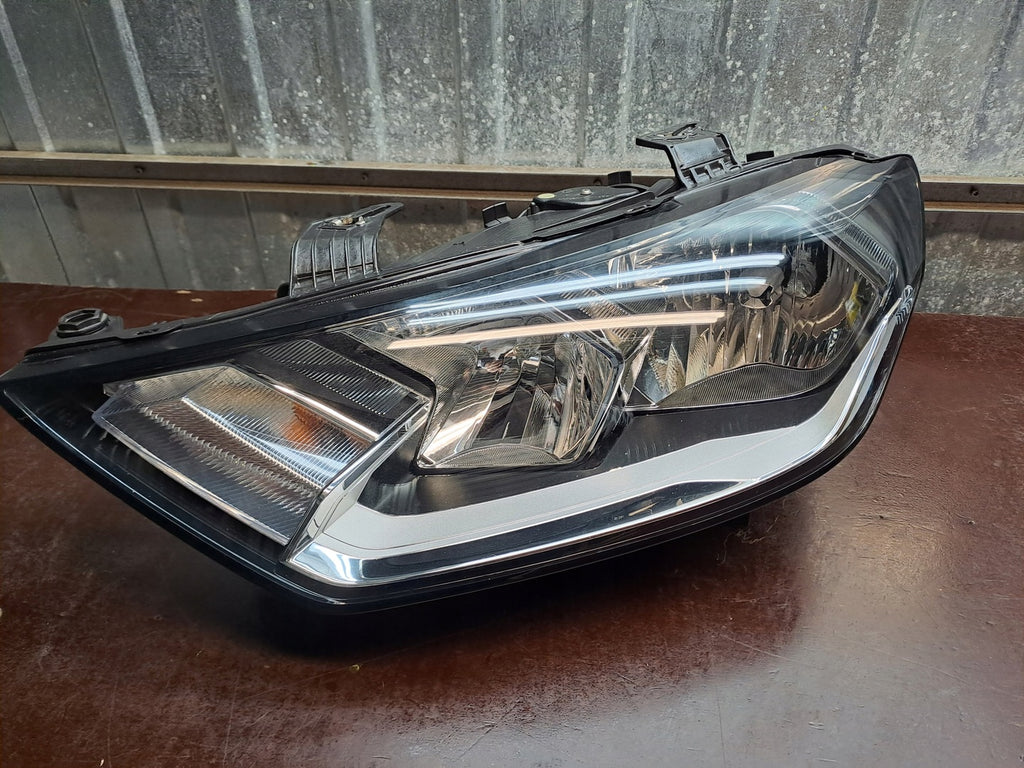 Frontscheinwerfer Audi A1 82A941003 LED Links Scheinwerfer Headlight