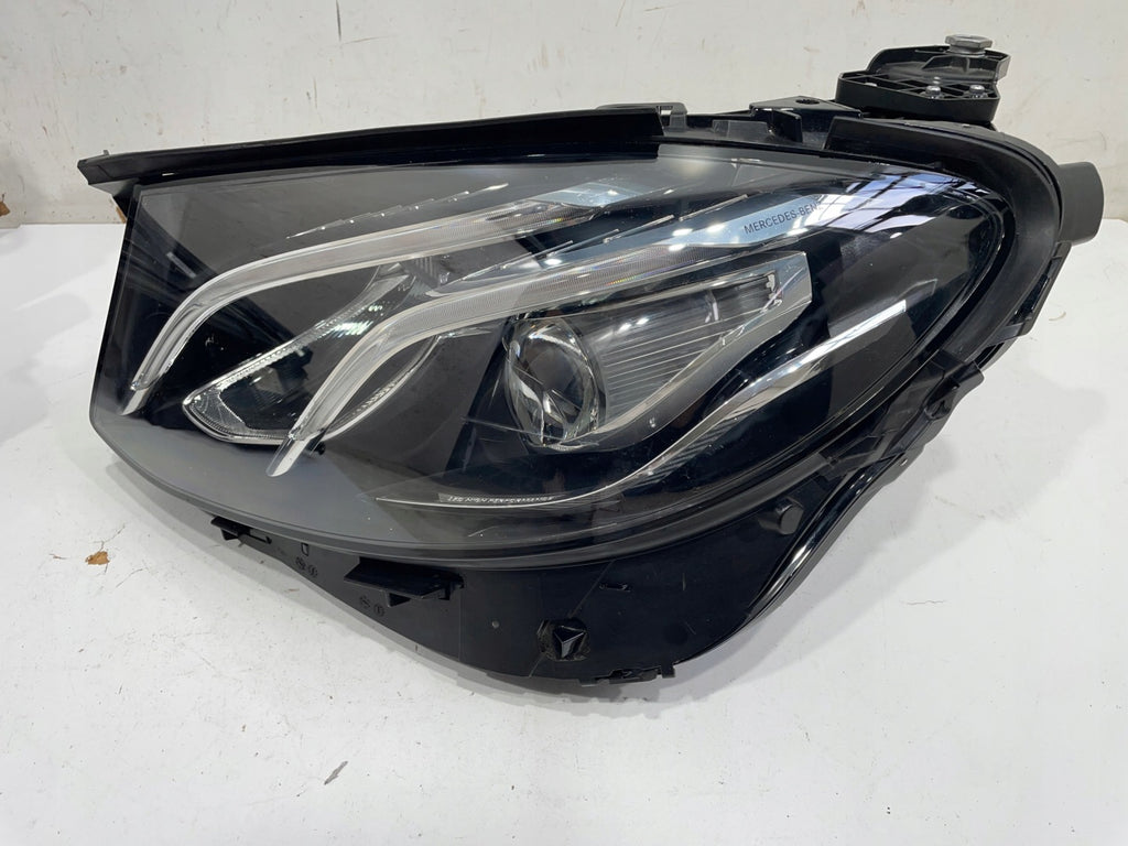 Frontscheinwerfer Mercedes-Benz W213 A2139068808 LED Rechts oder Links SCH9024404493ys