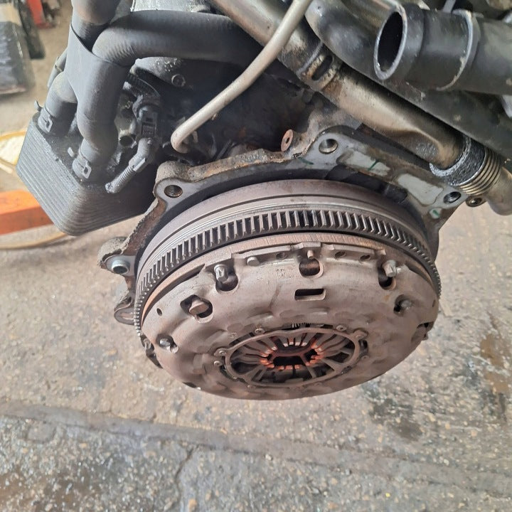 Motor Mitsubishi Lancer I AZP169 2.0 DID Diesel Engine Komplett MOT8521409090kn