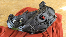 Laden Sie das Bild in den Galerie-Viewer, Frontscheinwerfer Audi A3 8V0941044L Xenon Rechts Scheinwerfer Headlight