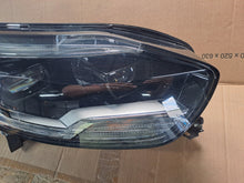 Laden Sie das Bild in den Galerie-Viewer, Frontscheinwerfer Renault Scenic 260105243 FULL LED Rechts Headlight