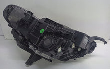 Load image into Gallery viewer, Frontscheinwerfer Volvo 80000628 Rechts Scheinwerfer Headlight SCH7206499621hk