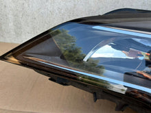 Load image into Gallery viewer, Frontscheinwerfer Opel Astra K 39047198 Links Scheinwerfer Headlight