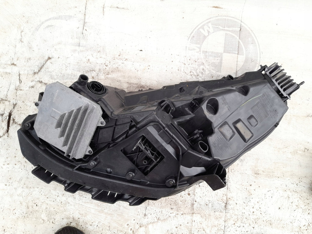 Frontscheinwerfer Tesla Model 3 1077375-00-6 LED Ein Stück (Rechts oder Links)