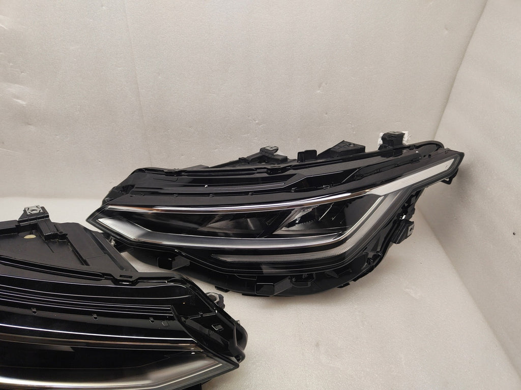 Frontscheinwerfer VW Golf VIII 5H1941005A 5H1941006A LED Ein Satz Headlight SCH9602336786ez