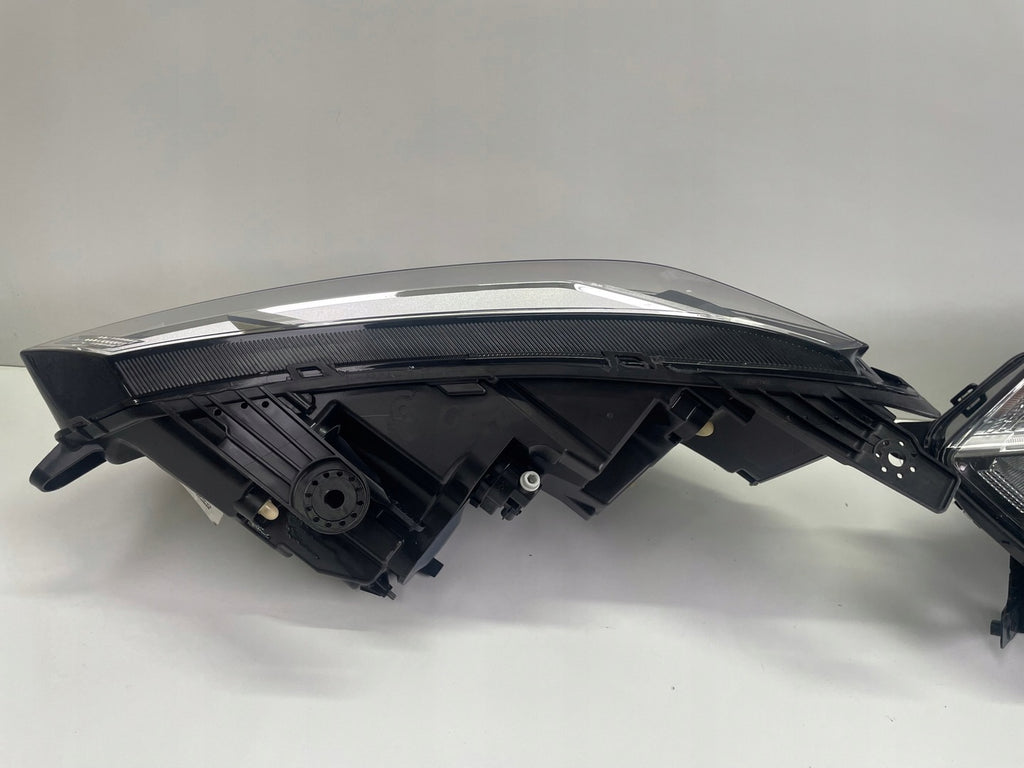 Frontscheinwerfer Dacia Sandero III 260101940R 260607161R Rechts oder Links