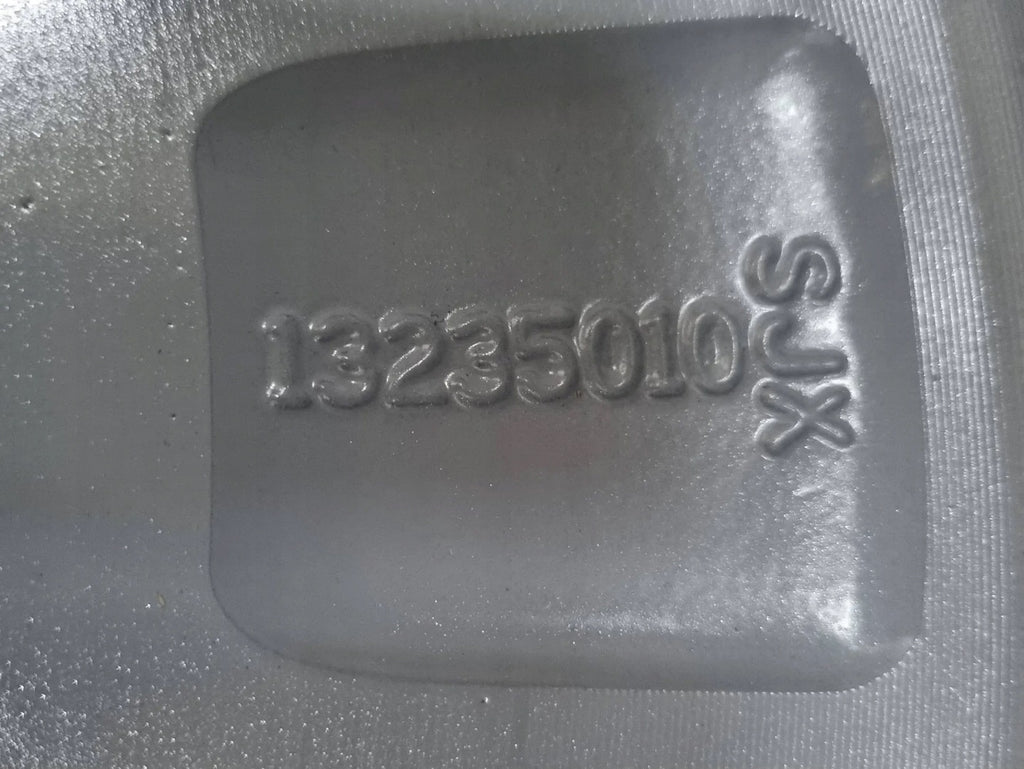 1x Alufelge 17 Zoll 7.0" 5x120 41ET Glanz Silber 13235010 Opel Insignia A