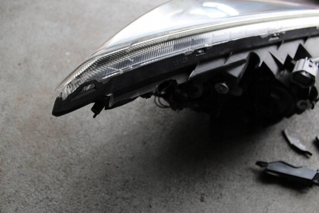 Frontscheinwerfer Mazda 2 Links Scheinwerfer Headlight