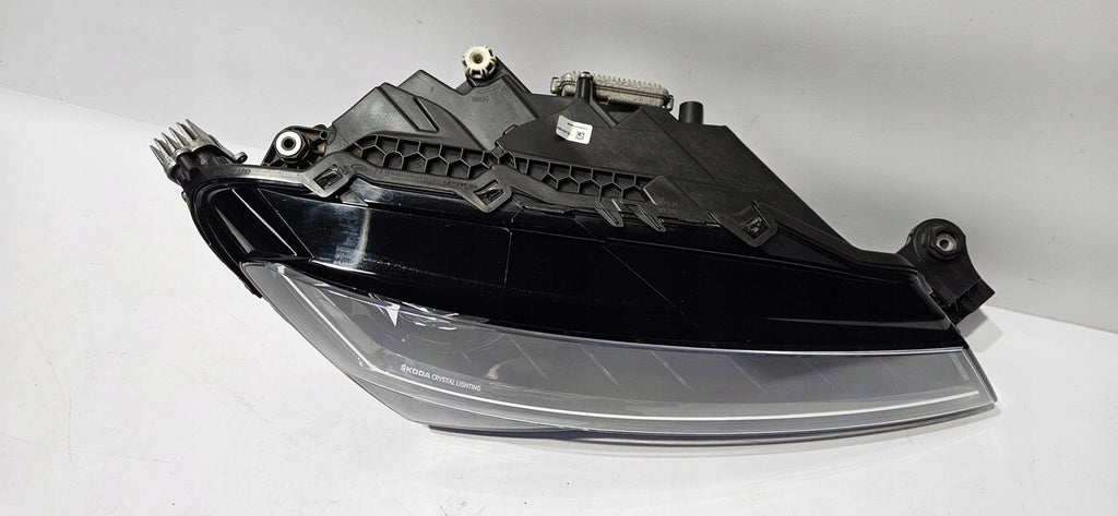 Frontscheinwerfer Skoda Superb III 3V1941016D LED Rechts Scheinwerfer Headlight SCH9392172943ly